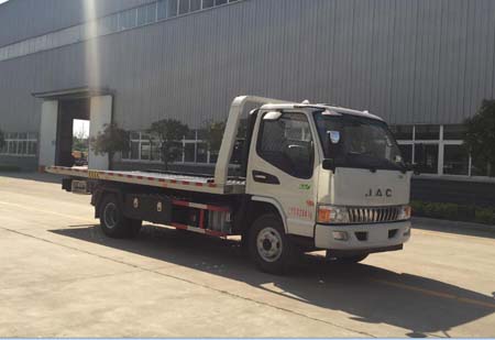 江淮駿鈴黃牌一拖二平板清障車專威牌HTW5080TQZPJH清障車