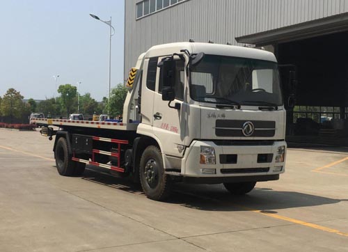 東風(fēng)天錦平板清障車專威牌HTW5120TQZPD型清障車